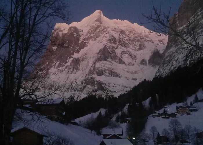 Locherboden Apartman *